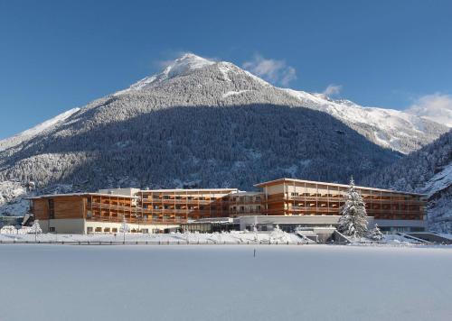 15220954 Aqua Dome 4 Sterne Superior Hotel & Tirol Therme Längenfeld