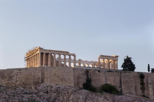 Acropolis Stylish Suite - image 12