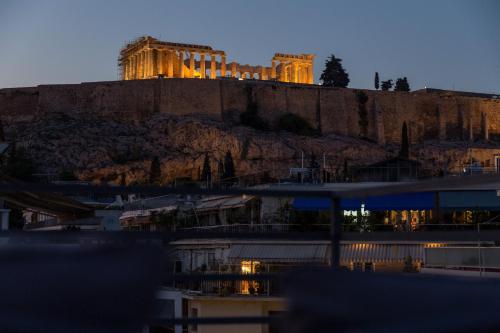 Acropolis Stylish Suite - image 9