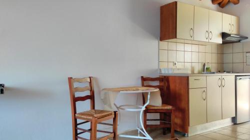 Apartment with Terrace room in Villa Maraki