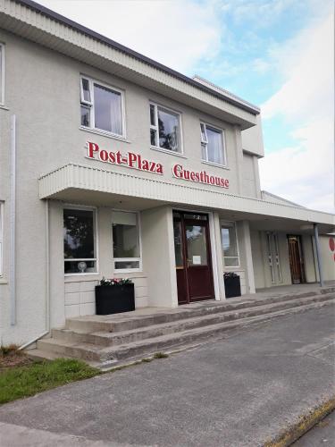 Post-Plaza Guesthouse - Húsavík