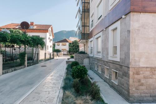 Villa Royal Apartments - image 5