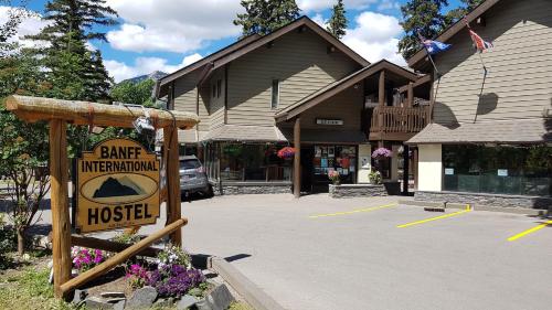 Banff International Hostel