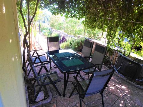  Apartment Kamilija in Maslinica