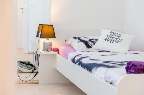 Apartments with WiFi Split - 15923, Split (photo 8)
