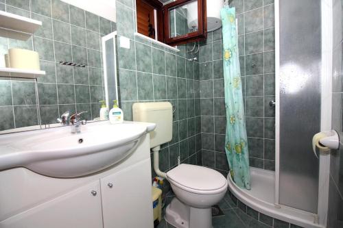 Apartments and rooms by the sea Tisno Murter - 5106 - image 2