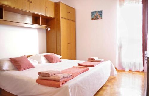 Apartments with WiFi Split - 15956, Split (photo 4)