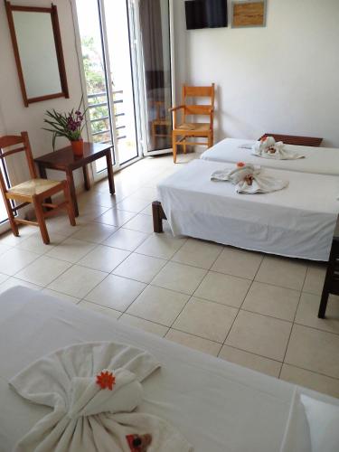 Poseidon Hotel Room Type - Triple Room