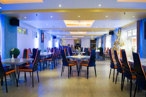 Royal Mansion Hotel in Tabaco