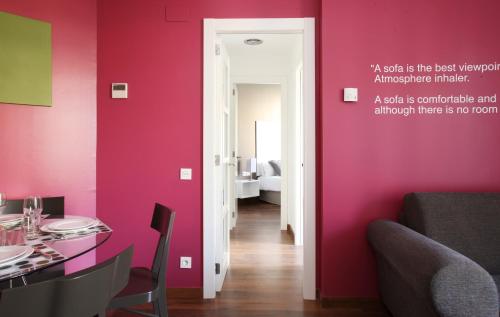 MH Apartments Suites - image 7