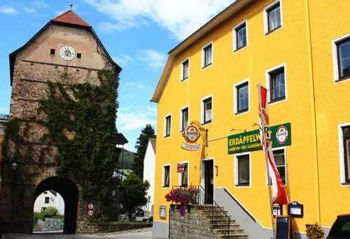 Gasthof 'Zum alten Turm' in Haslach an der Mühl, Österreich