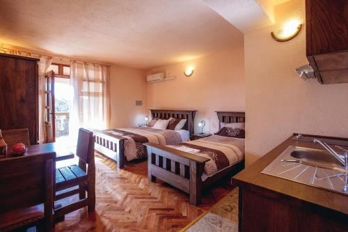  Apartmani i sobe Dinko in Starigrad-Paklenica