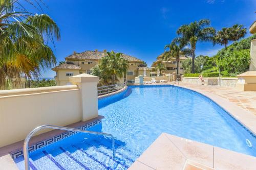 Cubo's Apartamento Boutique Elviria Hills Marbella