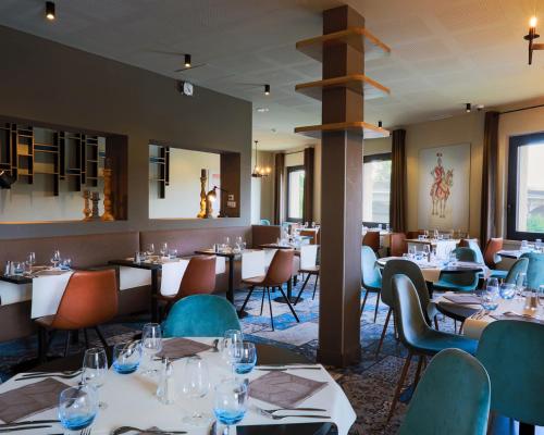 Restaurante, SOWELL HOTELS Les Chevaliers in Carcassonne