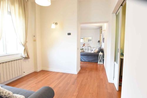 Romantic Flat near Metro Flaminio - image 3