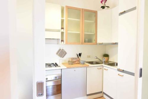 Romantic Flat near Metro Flaminio - image 2