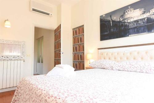 Romantic Flat near Metro Flaminio, Roma (foto 10)