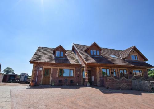 Cefn Lee, Pontypridd, West Wales