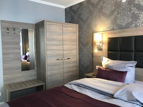 Apartmenthaus Burgenheimat in Rhens bei Koblenz 1.3km von Brey entfernt