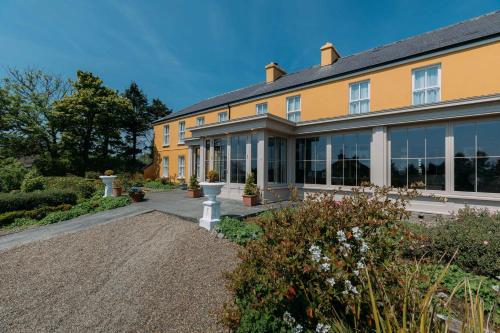 . Sheedy's Boutique Hotel