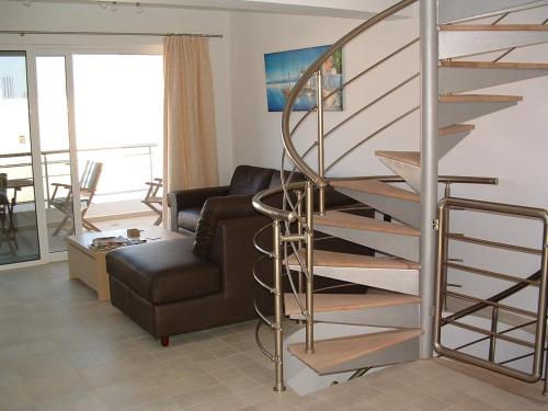  Grapevines Villas in Makry Gialos