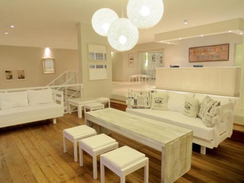 صالة مشتركة/ منطقة التلفزيون, فندق بوتيك أتلانتيكو (Atlantico Boutique Hotel) in بونتا دل إستي