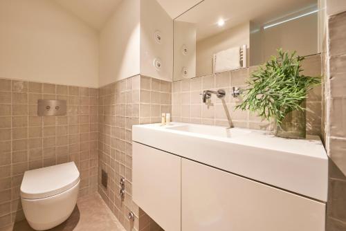 Lisbon Best Choice Prime Apartments Alfama - image 5