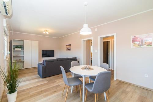 Apartment Lili - image 12