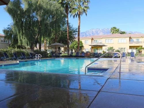 View, Raintree's Cimarron Golf Resort Palm Springs in Cathedral City (CA)