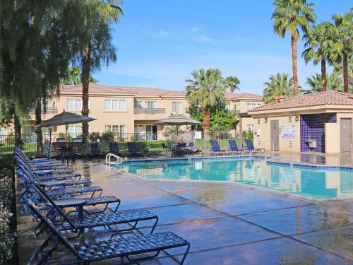 View, Raintree's Cimarron Golf Resort Palm Springs in Cathedral City (CA)