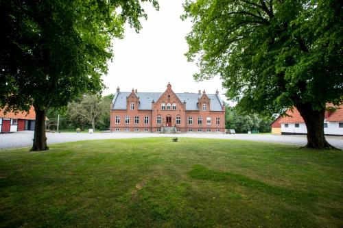  Ny Kirstineberg Gods Bed & Breakfast in Nykøbing Falster