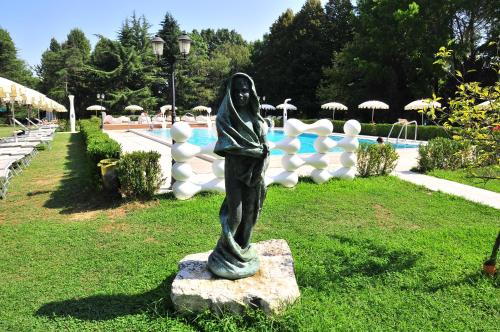 Park Hotel Villa Giustinian - image 2