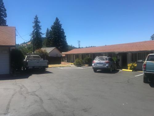Lone Pine Motel