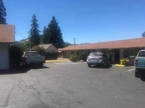 Lone Pine Motel in Garberville (CA)