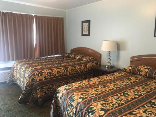 Lone Pine Motel