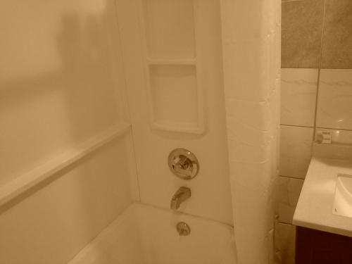 Economy Inn Tonawanda