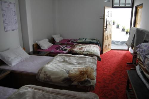 Vamoose Sherpa Homestay