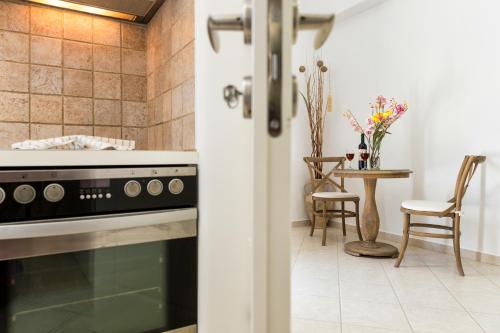 Panos Apartment Parikia - image 5