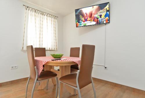 Apartments Josip 1713 - image 3
