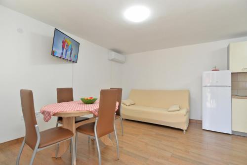 Apartments Josip 1713 - image 5