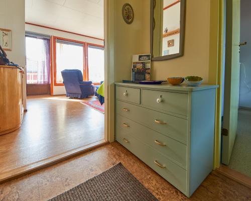 Kongsfjord Holiday Home - image 3