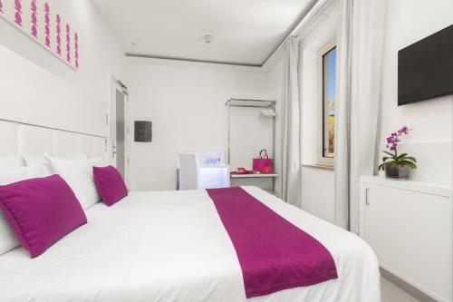 Hotel Tasso Suites & Spa - image 10