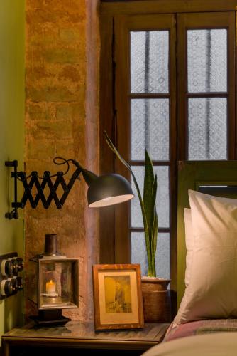 Calcutta Bungalow – Calcutta, LA