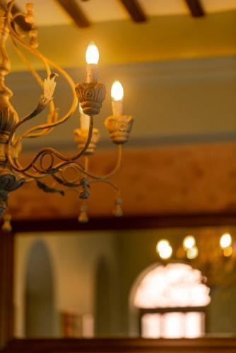 Calcutta Bungalow – Calcutta, LA