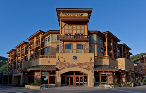 Sundial Lodge by All Seasons Resort Lodging