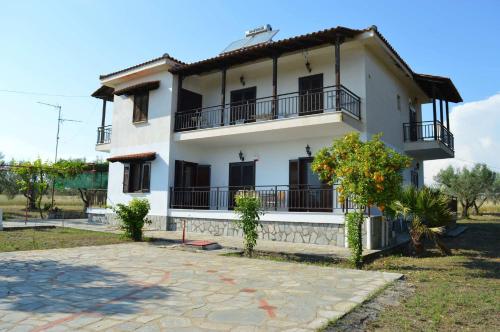  Apartment Kalives in Kalivia Poligirou