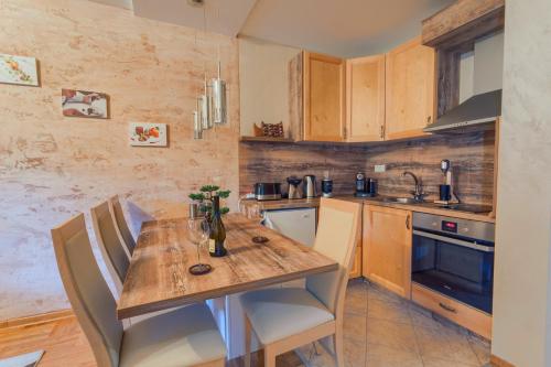 Diamond Apartments - image 7