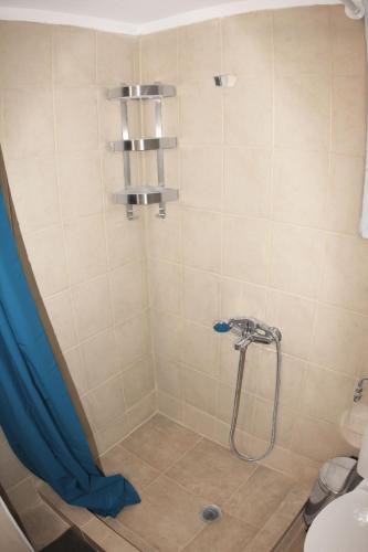 Life Houses Athens City Center Apartment - image 5