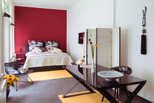 2 double beds, 1 sofa bed