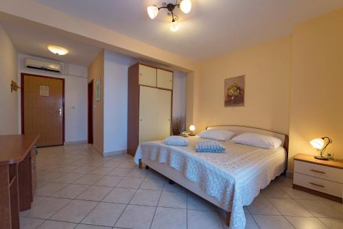 Hotel Aurora - image 13